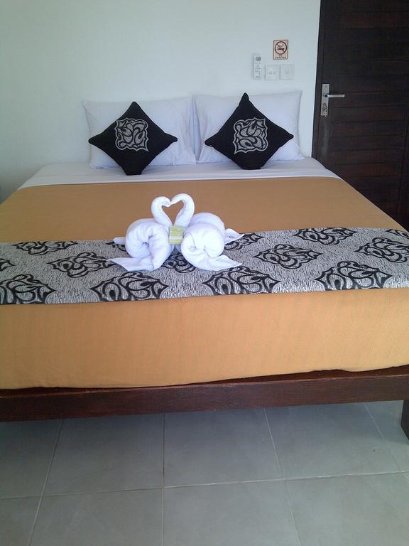 Kubu Sunset Guest House Nusa Lembongan  Ngoại thất bức ảnh